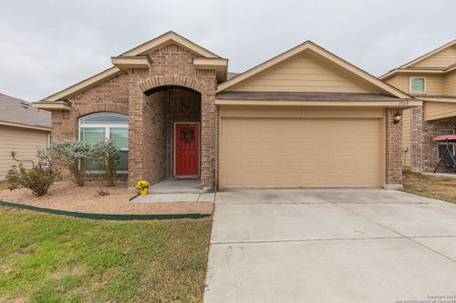 1569 Motherwell Dr, Seguin, TX, 78155-2926 | Card Image