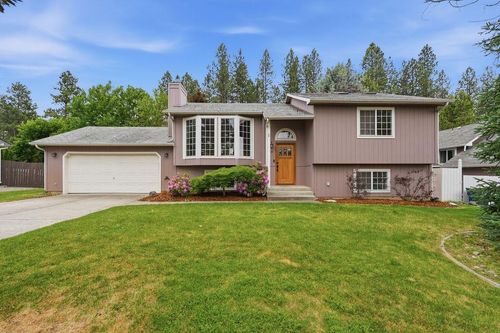 410 E Pine Needle Ave, Colbert, WA, 99005 | Card Image