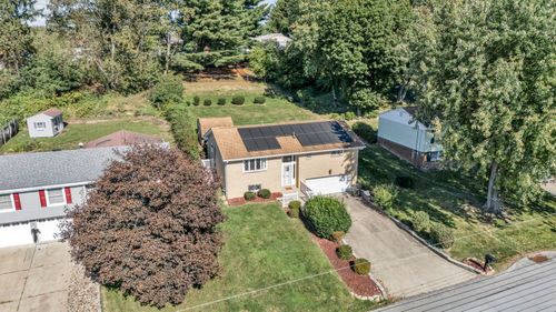 107 Connie Park Dr, Mc Kees Rocks, PA, 15136-1647 | Card Image