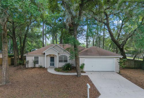 2077 Sw 42nd Ln, Gainesville, FL, 32608-8003 | Card Image