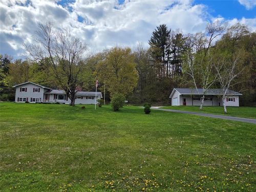 N4095 State Highway 54, Black River Falls, WI, 54615-5204 | Card Image