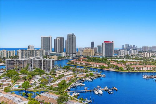 2405-2500 Parkview Dr, Hallandale Beach, FL, 33009-2885 | Card Image