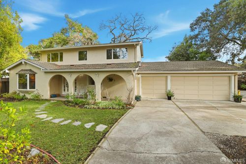 454 9th Ave, Menlo Park, CA, 94025-1802 | Card Image