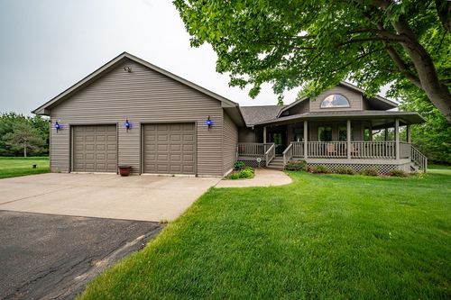 2541 90th Ave, Woodville, WI, 54028-7011 | Card Image