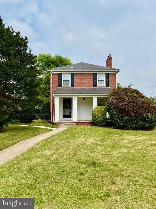 3913 Loch Raven Blvd, BALTIMORE, MD, 21218-2109 | Card Image