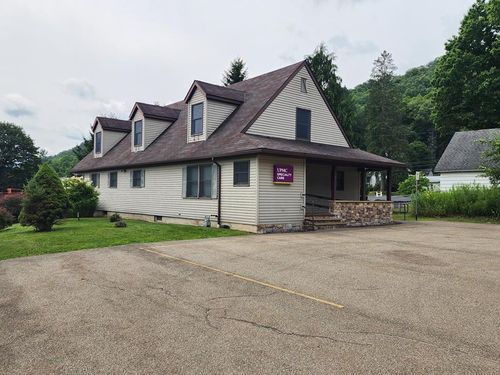 11 8th St, Coudersport, PA, 16915-1207 | Card Image