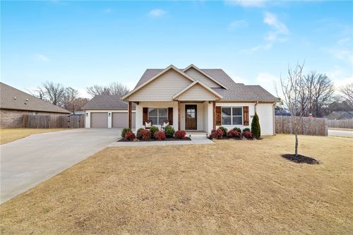 142 N Sheep Dog Ave, Farmington, AR, 72730-3175 | Card Image