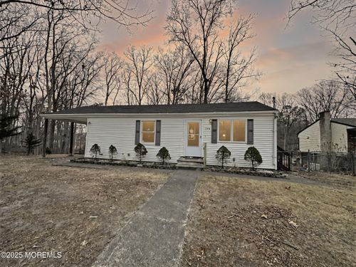 198 Lemon Rd, Farmingdale, NJ, 07727-3536 | Card Image