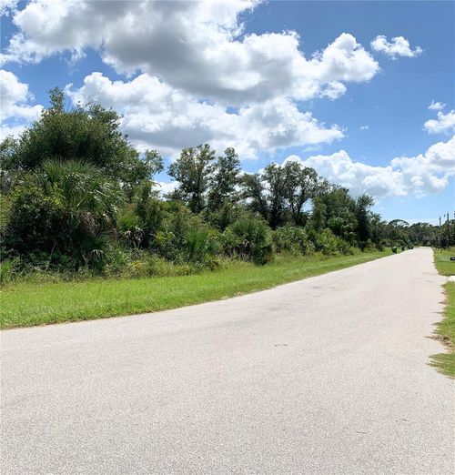 2120 Lorraine Dr, PORT CHARLOTTE, FL, 33953-3502 | Card Image