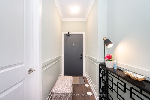 111-1085 Douglas Mccurdy Common, Mississauga, ON, L5G0C6 | Card Image