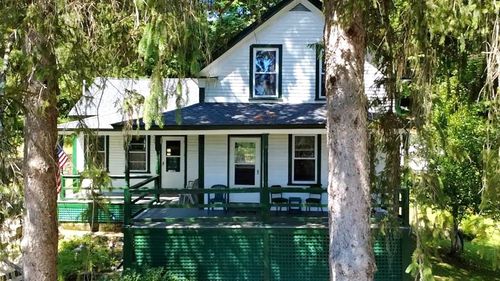 279 Mount Pleasant St, Athol, MA, 01331-2032 | Card Image