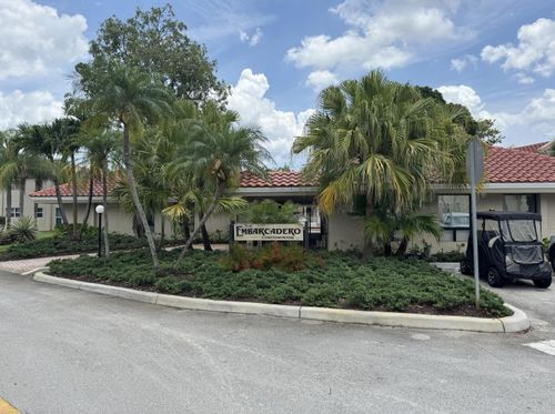 c9-5354 Ne 6th Ave, Oakland Park, FL, 33334-3445 | Card Image