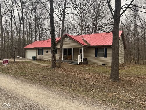 3174 W Sycamore Ln, Brazil, IN, 47834-7935 | Card Image
