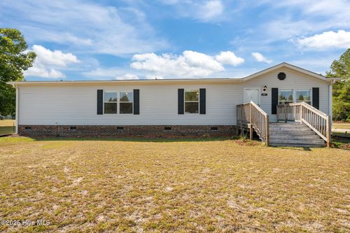 117 Amanda Ln, Rockingham, NC, 28379-7647 | Card Image