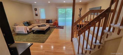 264 Heritage Ln, Monroe, NY, 10950-5141 | Card Image