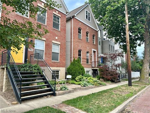 down-2188 W 6th St, Cleveland, OH, 44113-3646 | Card Image