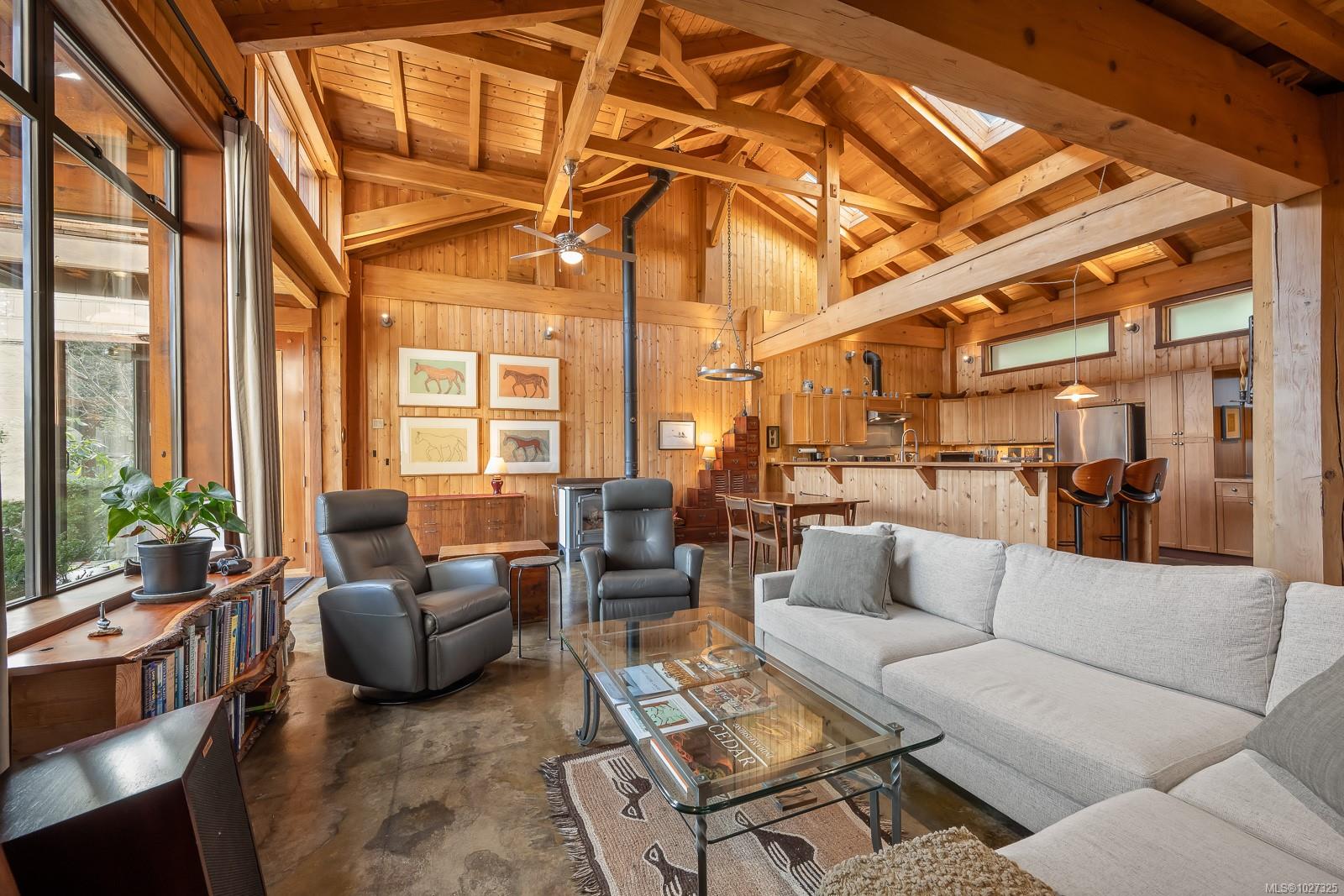 Residential in Cortes Island 3