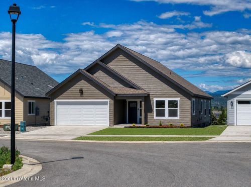 3596 N Blaze Loop, Post Falls, ID, 83854-1037 | Card Image