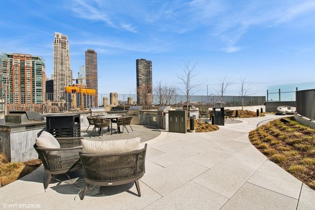 APT-1307 - 211 N Harbor Dr, Condo with 1 bedrooms, 1 bathrooms and 1 parking in CHICAGO IL | Image 16