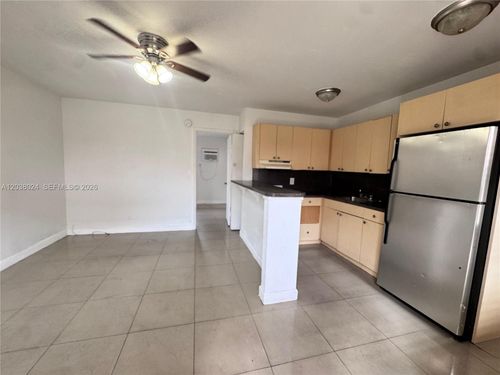 c45-101 Ne 41st St, Oakland Park, FL, 33334-1395 | Card Image