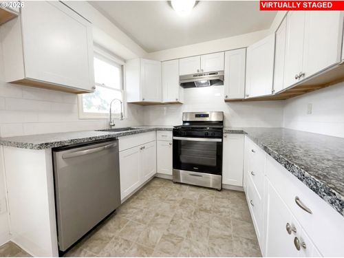 3100 Se 166th Ave, Portland, OR, 97236-1502 | Card Image