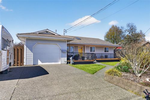 2720 Fairmile Rd, Campbell River, BC, V9W7L6 | Card Image