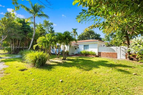 738 Fernwood Rd, Key Biscayne, FL, 33149-2406 | Card Image
