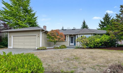 21527 26th Avenue W, Brier, WA, 98036 | Card Image
