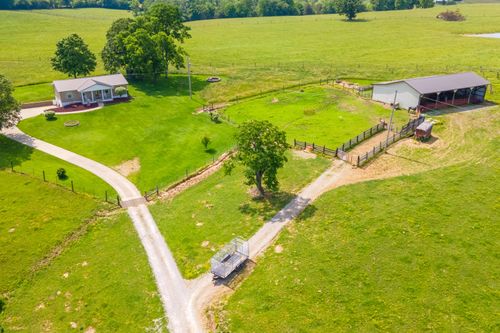 3575 Paint Lick Rd, Paint Lick, KY, 40461-4922 | Card Image