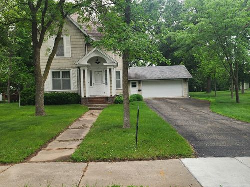 113 2nd St Sw, Wadena, MN, 56482-1418 | Card Image