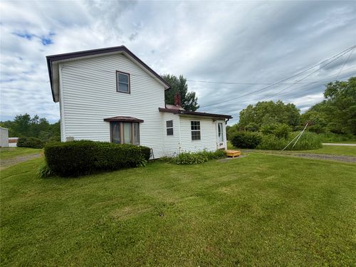10450 6 N Route, Albion, PA, 16401 | Card Image