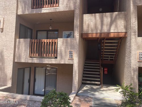 134-3031 N Civic Center Plz, Scottsdale, AZ, 85251-7901 | Card Image
