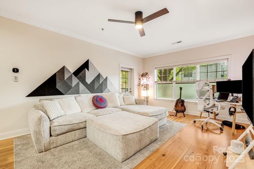 175 S Lexington Ave, Asheville, NC, 28801-3628 | Card Image