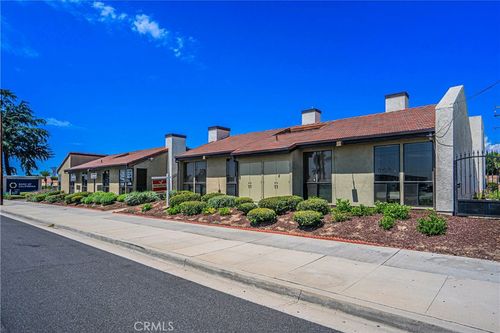 461 E Whittier Blvd, La Habra, CA, 90631 | Card Image