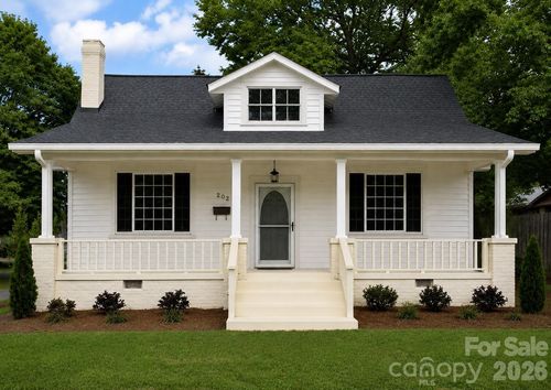 202 Marion St, Clover, SC, 29710-1555 | Card Image