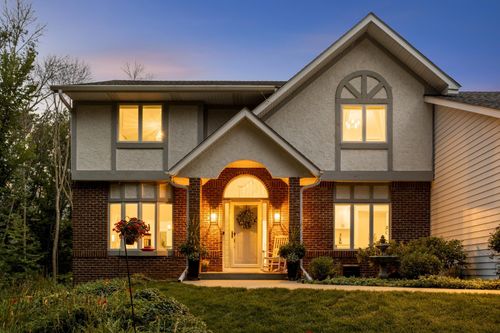 20426 Lynn Dr, Prior Lake, MN, 55372-9751 | Card Image