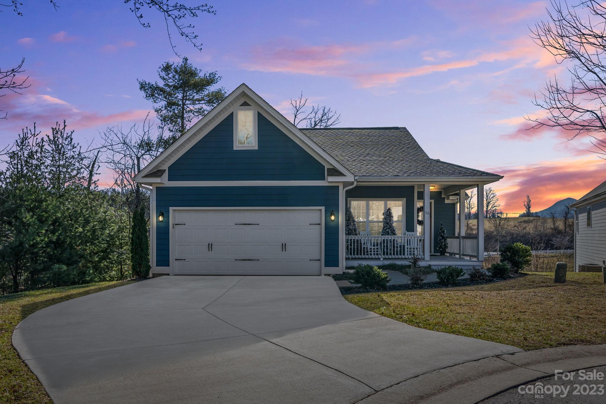 Dreambird Dr, Leicester, NC 28748