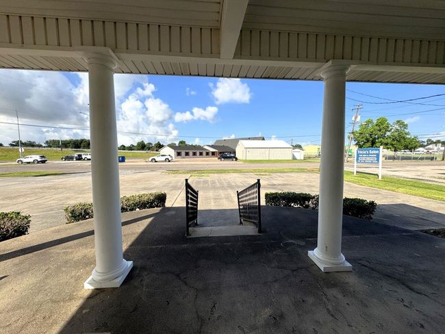 3500 Main Ave, Home with 0 bedrooms, 0 bathrooms and null parking in Groves TX | Image 12