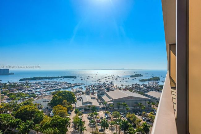 APT-1512 - 2655 S Bayshore Dr, Condo with 3 bedrooms, 4 bathrooms and null parking in Coconut Grove FL | Image 24