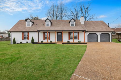 105 Carolina Ct, Smyrna, TN, 37167-5283 | Card Image