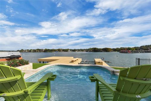 11 Villas Ways Dr, Montgomery, TX, 77356-4712 | Card Image