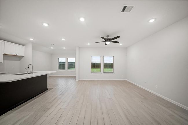 18810 Brookside Ridge Ln, House other with 3 bedrooms, 2 bathrooms and 2 parking in Manvel TX | Image 23