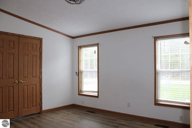 2071 Driftwood Ln Ne, House other with 3 bedrooms, 2 bathrooms and null parking in Kalkaska MI | Image 32