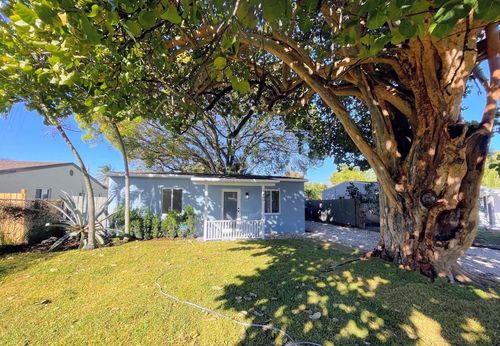 1409 Nw 5th Ave, Fort Lauderdale, FL, 33311-6053 | Card Image