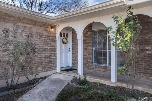 4834 Casa Bello St, San Antonio, TX, 78233-6405 | Card Image