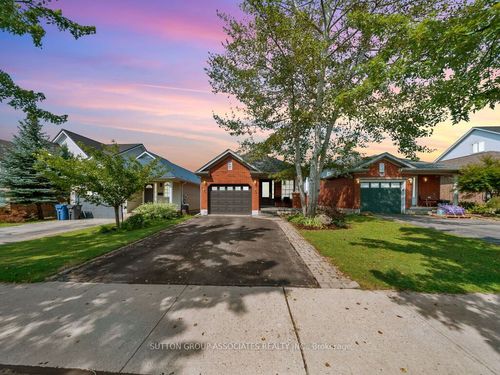 396 Grange Rd, Guelph, ON, N1E7H6 | Card Image