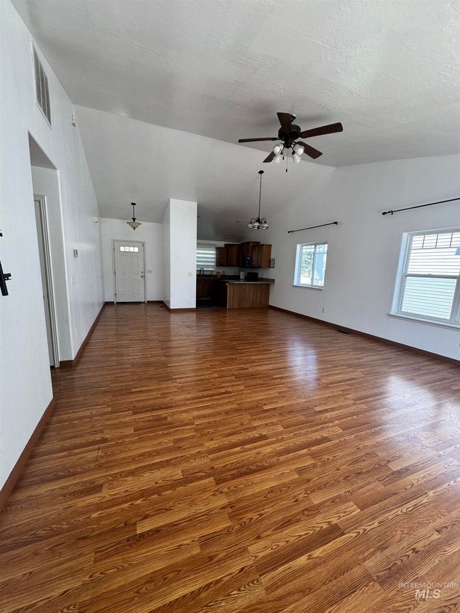 1173 Knoll Ridge Rd, House other with 3 bedrooms, 2 bathrooms and 2 parking in Twin Falls ID | Image 8