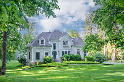 64 Riverford Rd, Brookfield, CT, 06804-1323 | Card Image