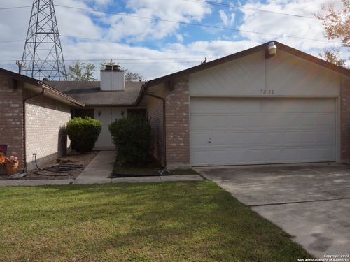 7222 Rimwood, Live Oak, TX, 78233-4226 | Card Image