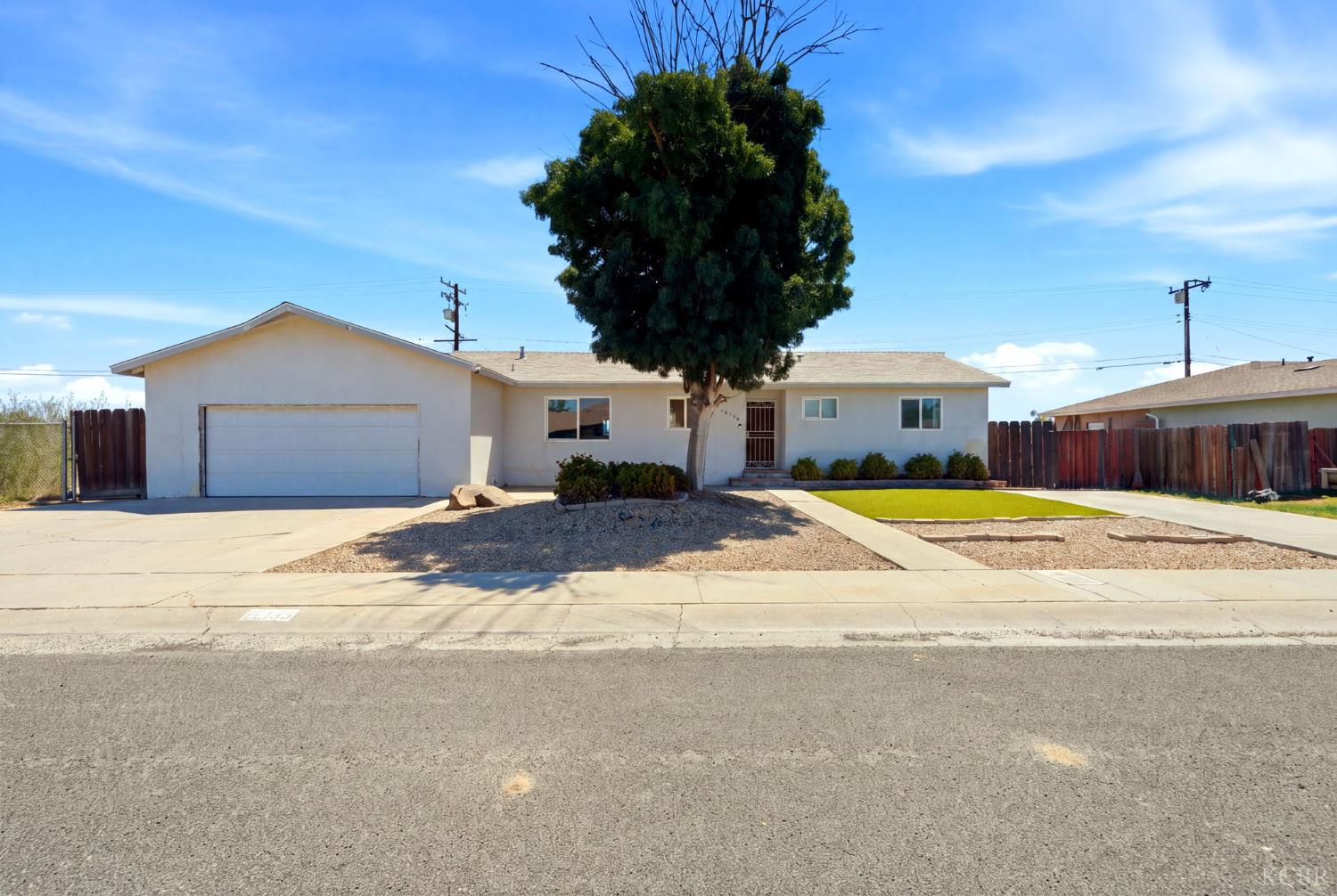 Residential in Hanford